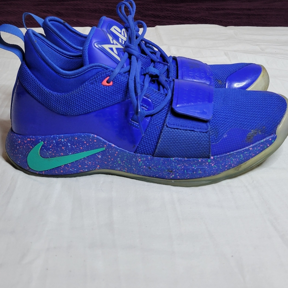 Nike x playstation x paul george 2.5